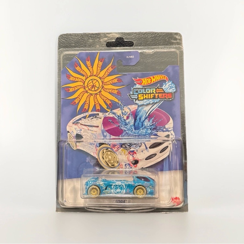 Hot Wheels Color Shifters Sean Wotherspoon x adidas Deora II Vehicle - HJV83